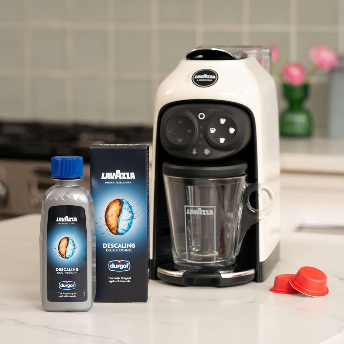 Lavazza A Modo Mio 18400049 Liquido Decalcificante Per Macchine Caffè, 250 ml, ‎Nero