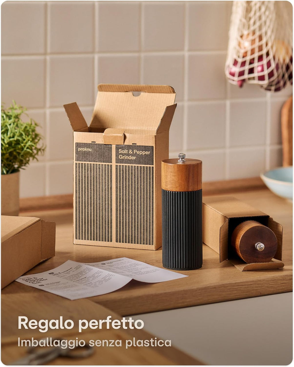 Praknu Manual Pepper and Salt Grinder - FSC® Acacia Wood - Elegant Design with Ceramic Grinder - Adjustable and Durable - Black - Small