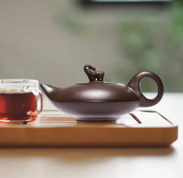 Teiera in Argilla Viola Yixing – Teiera Tradizionale Cinese per Tè Pregiati - Infusée